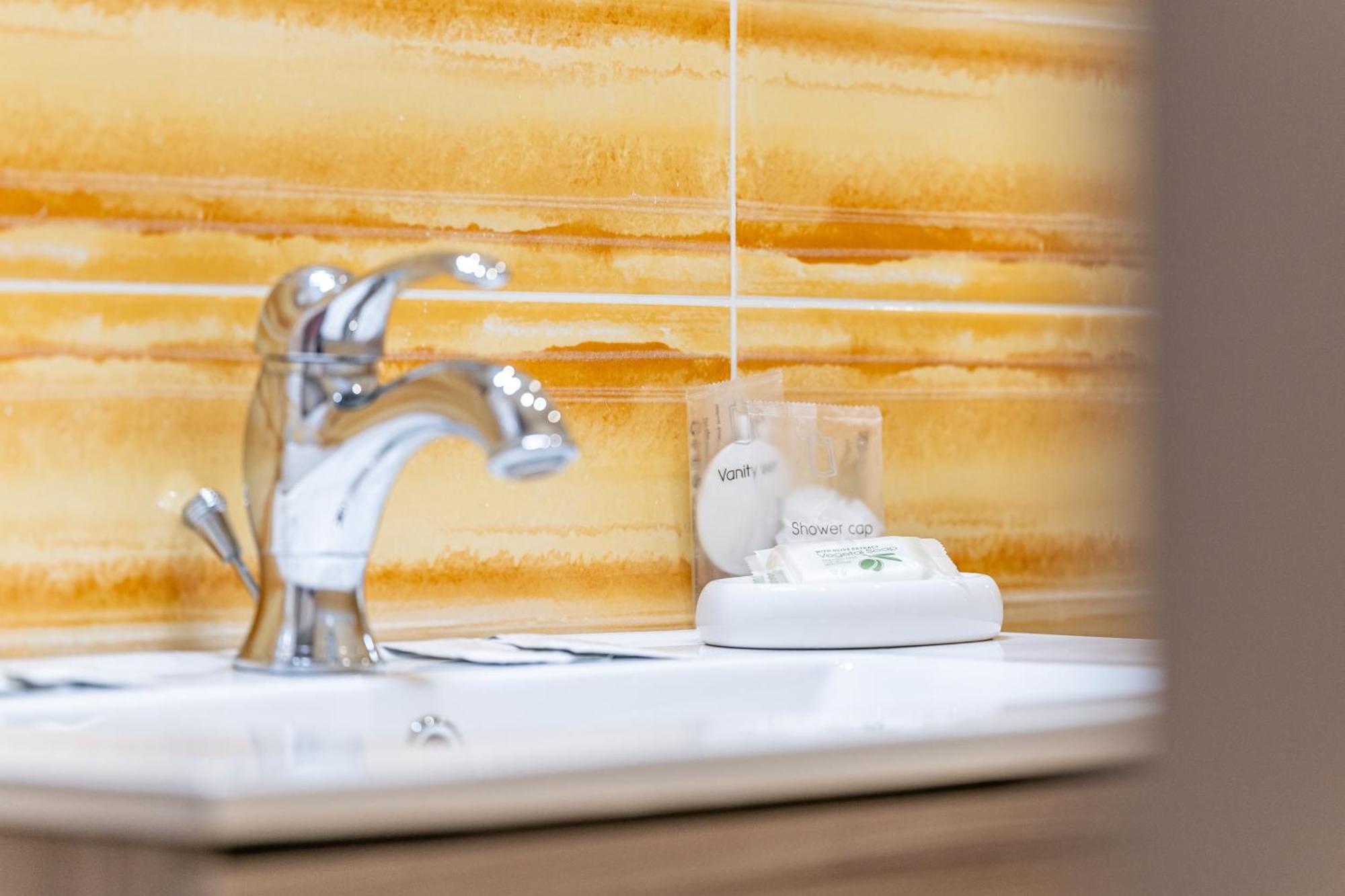 Bed and Breakfast Dei Del Mare Extra Luxury Gallipoli Exterior foto